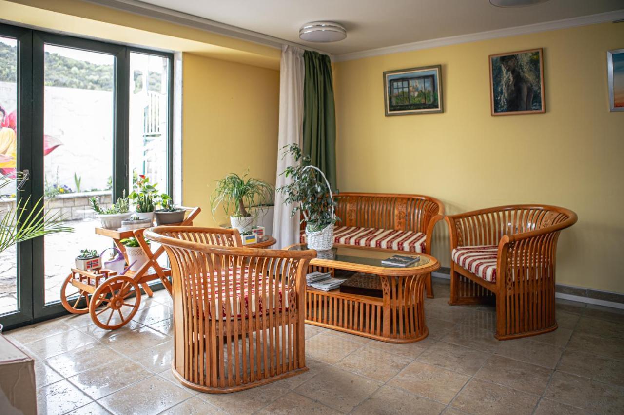 Apart-Hotel Villa Lav Nova Pec Zewnętrze zdjęcie