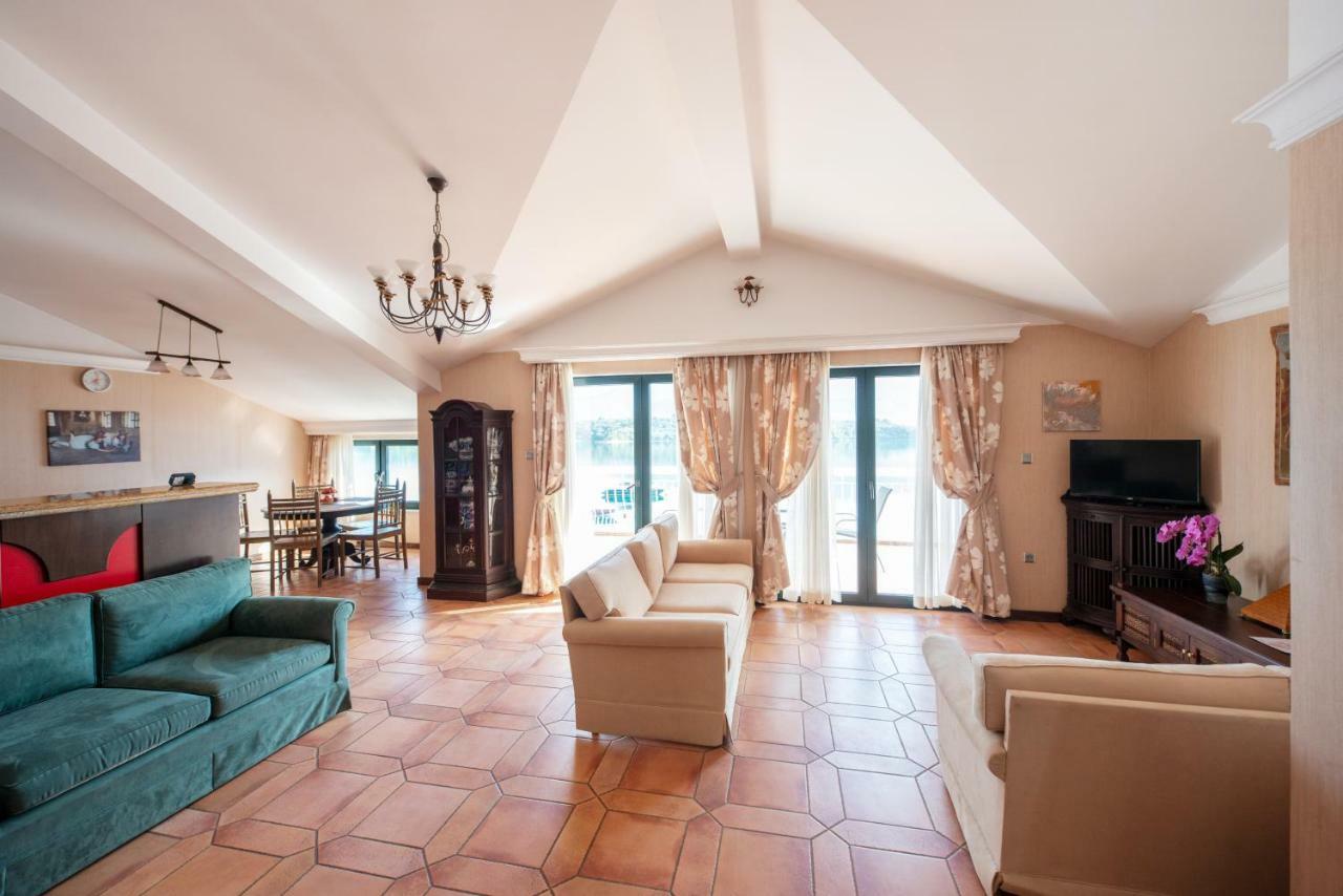 Apart-Hotel Villa Lav Nova Pec Zewnętrze zdjęcie